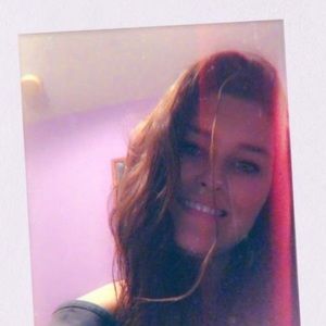 Meet your Posher, Britney